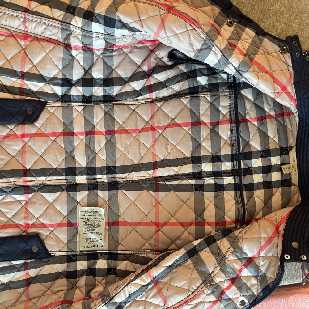 Burberry Brit Navy Quilted Jacket Small - Picture 7 of 11